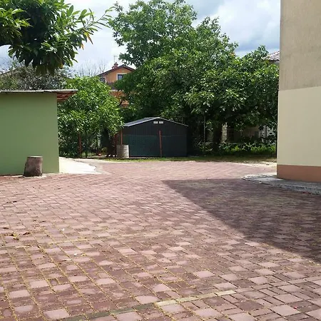 Apartments Milica Umag Exterior photo