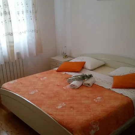 Apartments Milica Umag Exterior photo